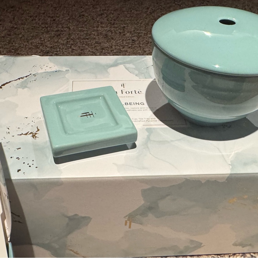 Tea Forte Limited Edition Tea Set, Includes Cup, Tea Tray & 10 Tea Infusers -New - Picture 5 of 11